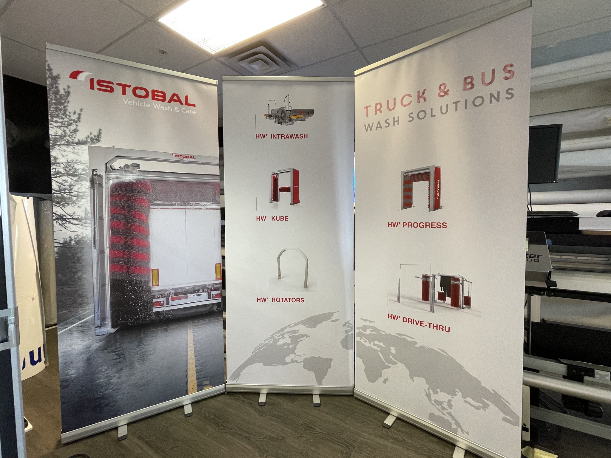 Retractable Banner System